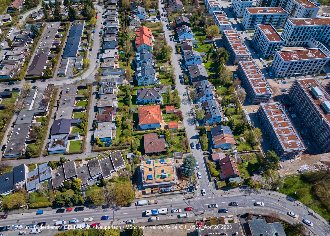 21.04.2023 - Luftbilder von der Baustelle Alexisquartier und Pandion Verde in Neuperlach